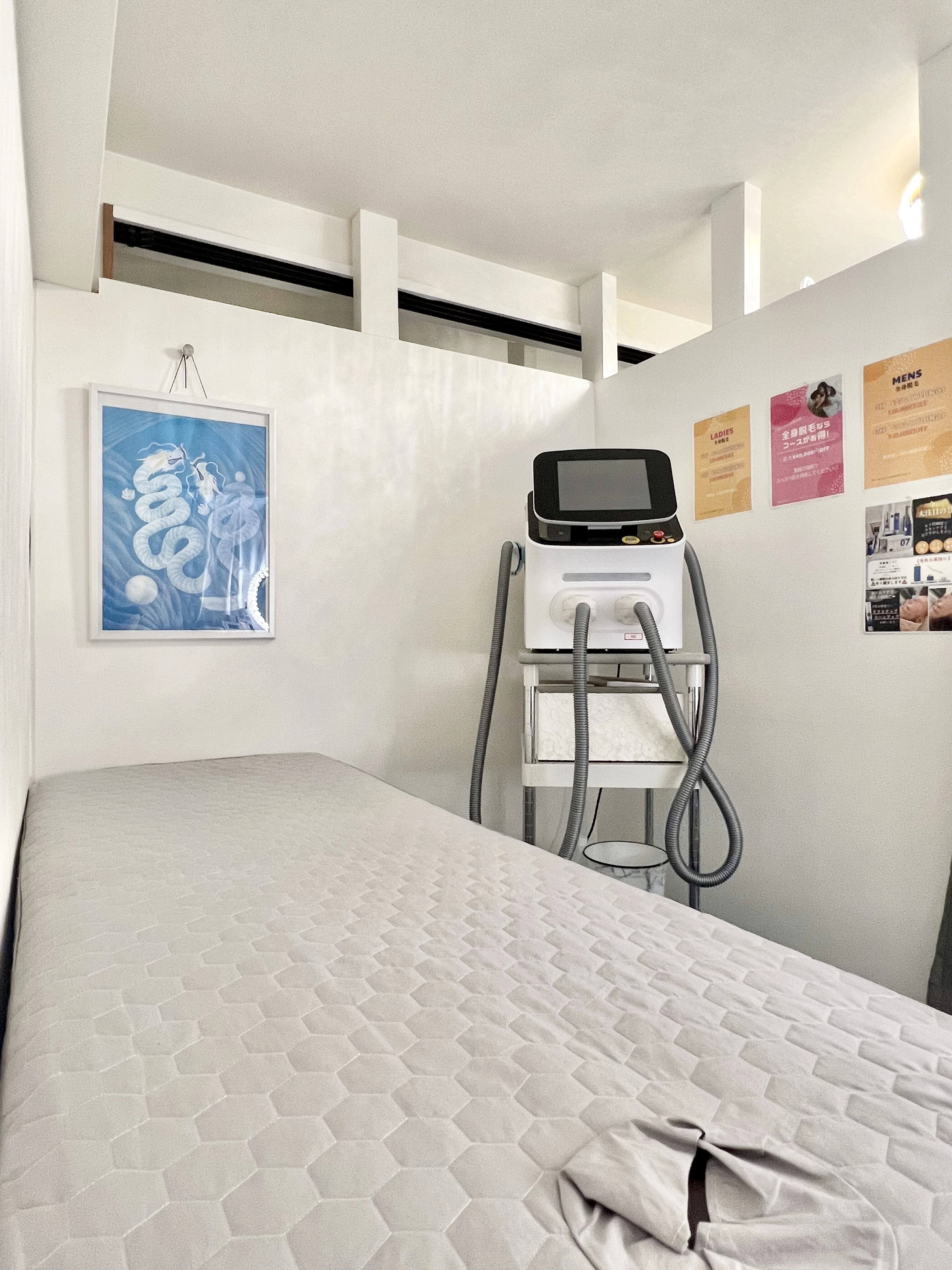 毛穴洗浄＆ヒト幹細胞美容液導入